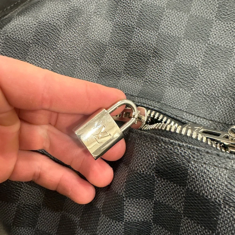 Louis Vuitton Keepall Bandoulière 55